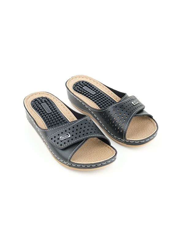 Yazlık Kadın Masaj Taban Terlik - Görsel 3