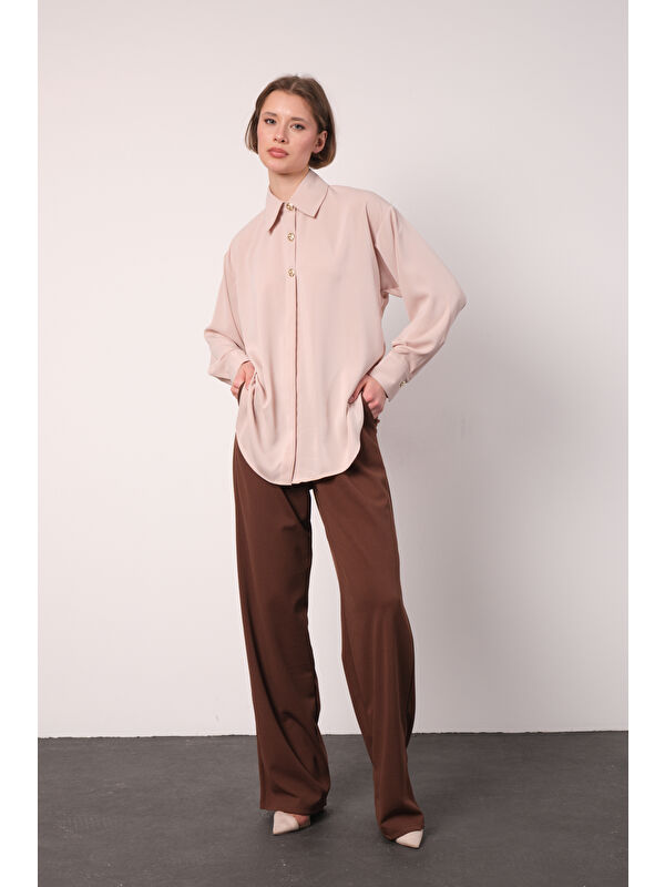 Pera Moda Bej Gold Düğmeli İç Göstermeyen Oversize Kadın Gömlek - S000359940-19928