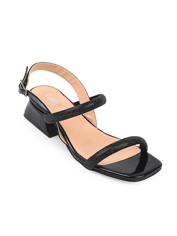 Küt Burunlu Taşlı Çift Kalın Bantlı Kısa Topuklu Rugan Kadın Sandalet - Görsel 4