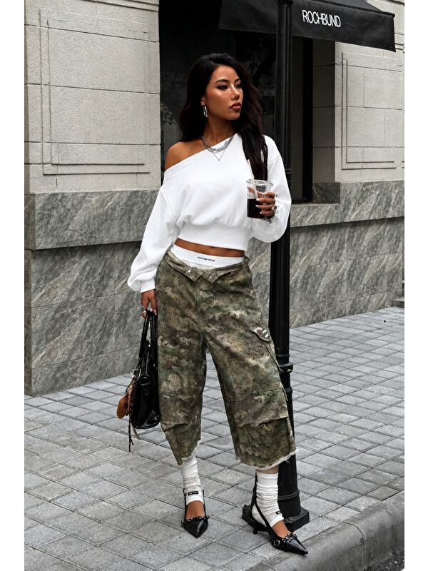 Tarz Cool Kadın Asimetrik Yaka Crop Sweatshirt Omuz Dekolteli Büzgülü Fermuar Detaylı