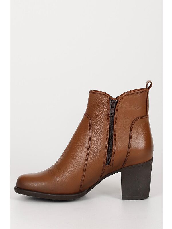 TABA Hakiki Deri Yuvarlak Burun Topuklu Kauçuk Taban Fermuarlı Püsküllü Kadın Günlük Bot 10406 - Görsel 7