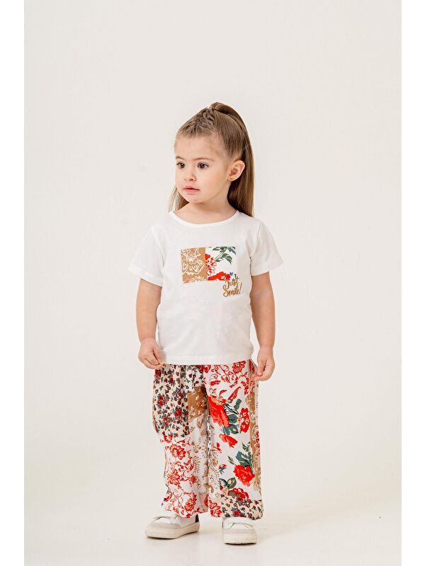 Chicsy Baby Çiçek Desenli Pantolon ve Tişörtlü Kız Bebek Takım