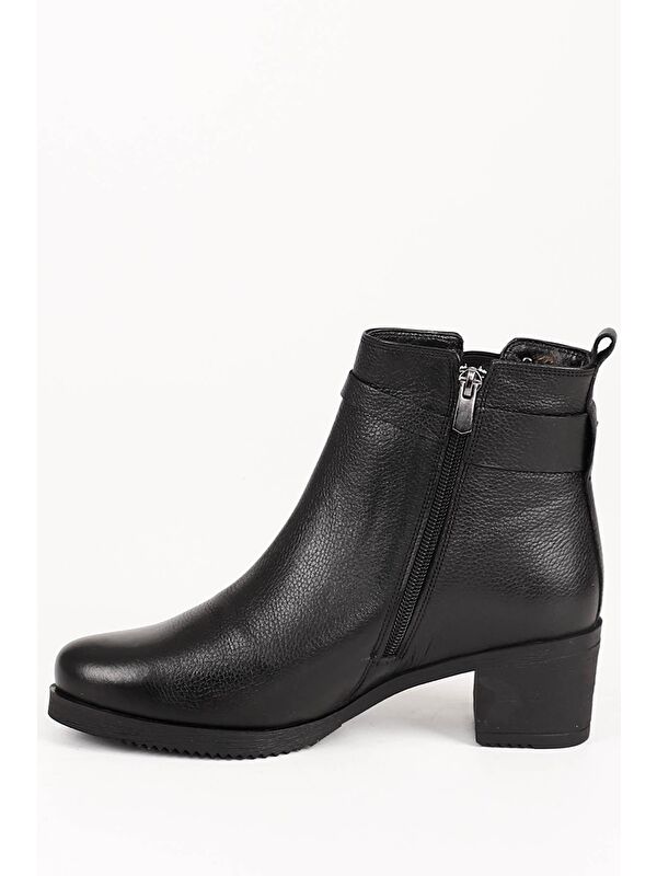 SİYAH Hakiki Deri Yuvarlak Burun Kauçuk Taban Topuklu Fermuarlı Tokalı Kadın Günlük Bot 51464 - Görsel 7