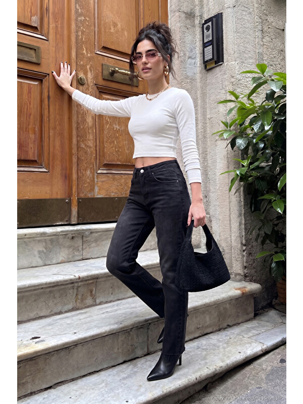 Lela Pamuklu Yüksek Bel Düz Paça Jeans 7031007