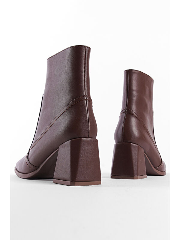 Küt Burunlu Yandan Fermuarlı Kadın Bot - Görsel 6