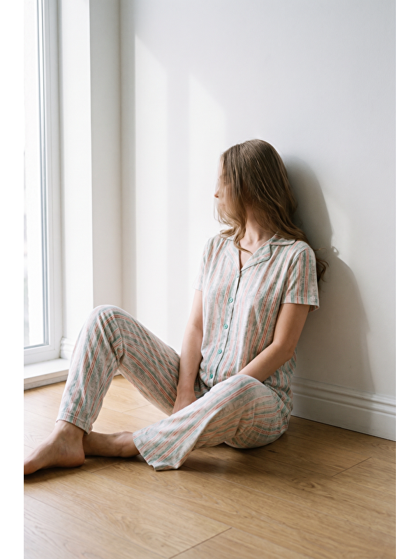 C&City Gömlek Yaka Önden Düğmeli Pijama Takımı Açık Yeşil-512176