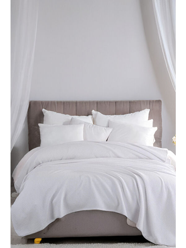 UPSTYLE Ecocel Pike Örtü Battal King 240x230cm Karde Beyaz