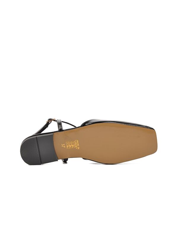 Siyah Burnu Kapalı Kadın Sandalet 670476 - Görsel 6