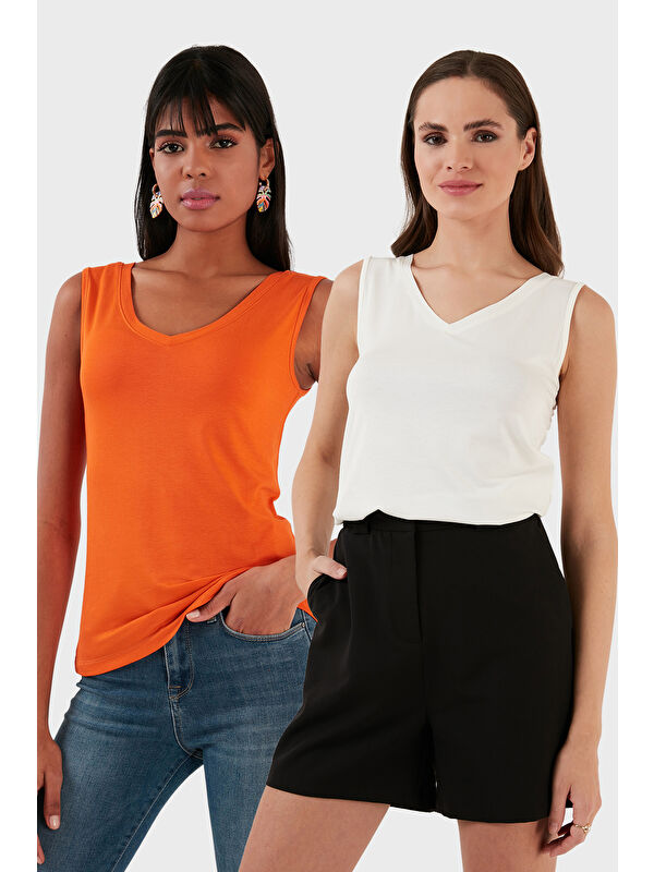 Lela Slim Fit V Yaka Kalın Askılı 2' li Paket Kadın Bluz 5864384S2