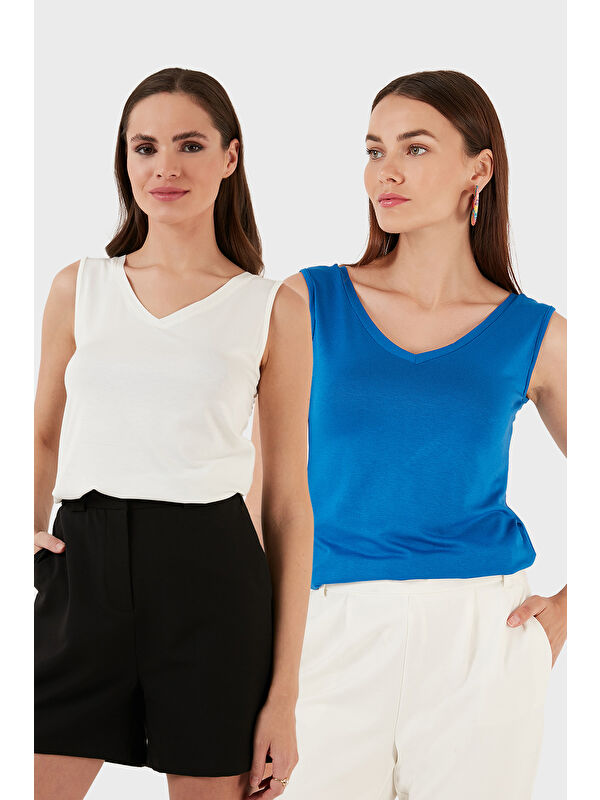 Lela Slim Fit V Yaka Kalın Askılı 2' li Paket Kadın Bluz 5864384S2