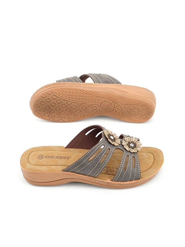 Kadın Yazlık Tasarım Suni Deri Terlik - Görsel 6