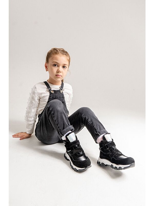 Kız Çocuk Siyah Hakiki Deri Anatomik Günlük Bot - Görsel 3