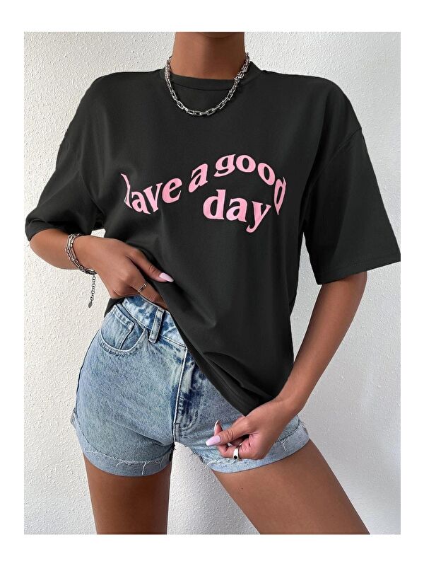 Trendseninle Kadın Siyah Have A Good Day Baskılı Oversize Tişört