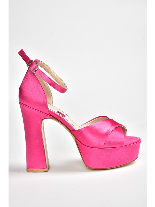 Fox Shoes Fuşya Saten Kumaş Platform Topuklu Kadın Abiye Ayakkabı M348202504