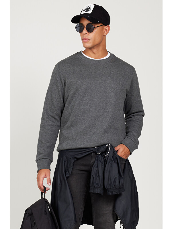 AC&Co / Altınyıldız Classics Erkek Antrasit-Melanj Standart Fit Normal Kesim İçi Polarlı Bisiklet Yaka Sweatshirt