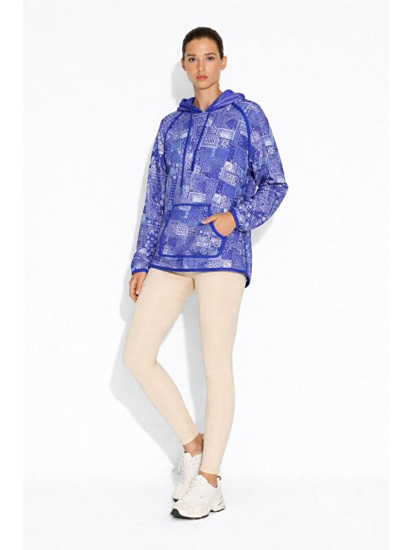 Mizalle Saks Mavi Etnik Desenli Kanguru Cepli Sweatshirt
