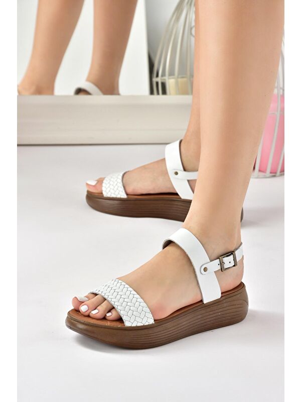 Beyaz Hakiki Deri Örgü Modelli Günlük Kadın Sandalet M291053603 - Görsel 4