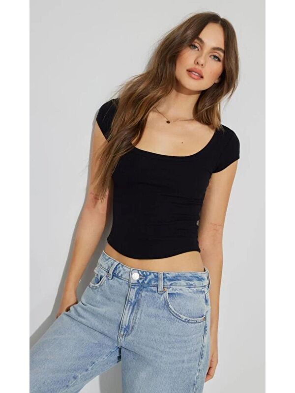 Madmext Siyah Geniş Yaka Kadın Tişört Mg2341