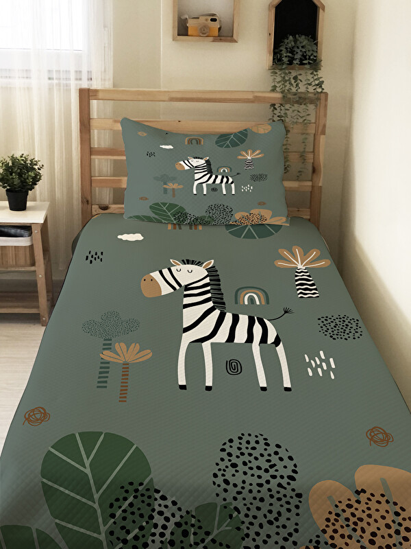 Evmila Zebra  Desenli Çocuk Pike Takımı - 160x220 Cm Pike 50x70 Cm Yastık Kılıfı