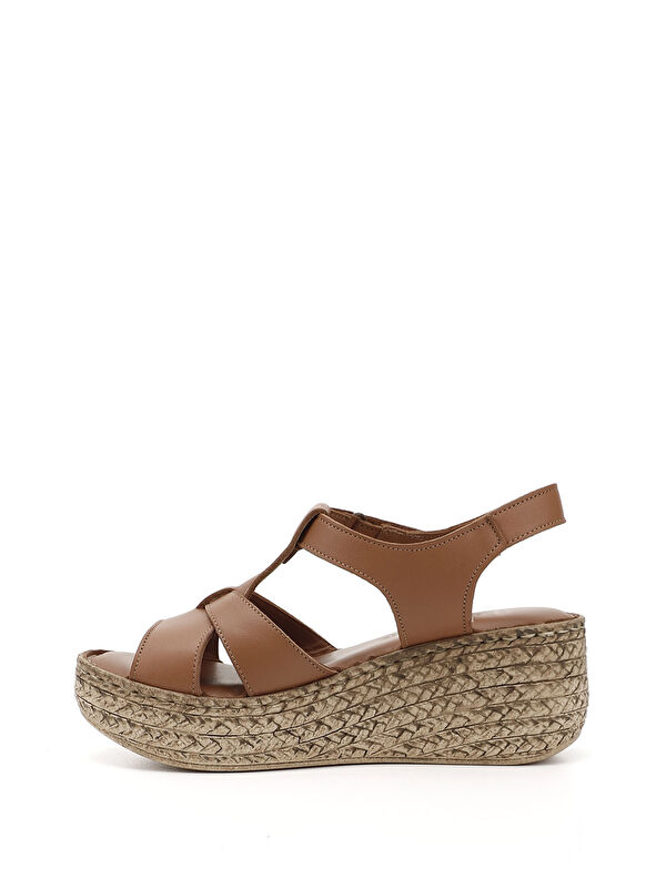 Kadın Cırt Bantlı Dolgu Tabanlı Hakiki Deri Sandalet - Görsel 4