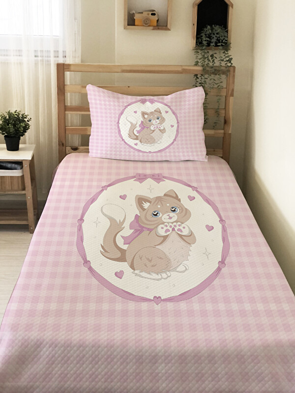 Evmila Desenli Çocuk Pike Takımı - 160x220 Cm Pike 50x70 Cm Yastık Kılıfı