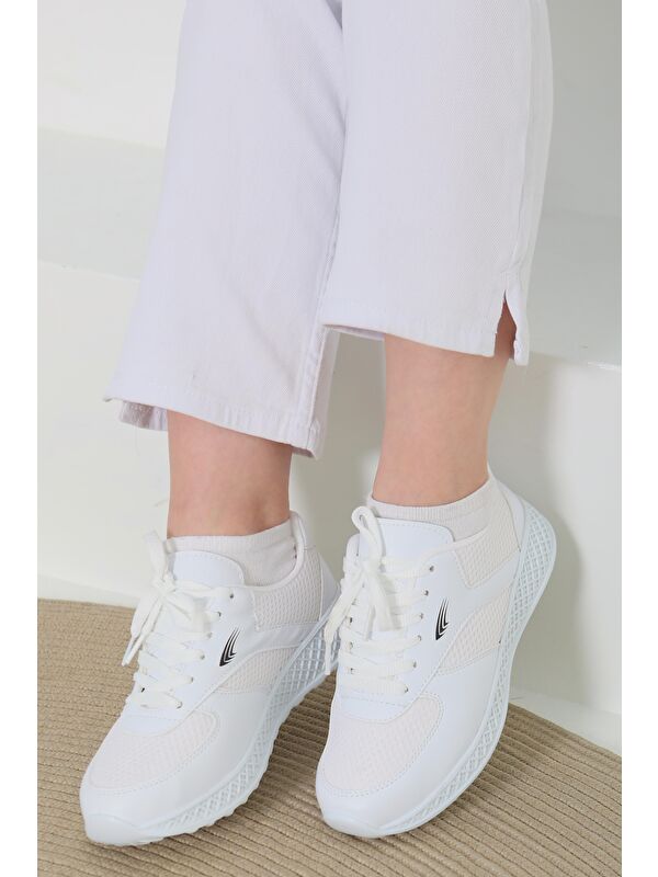 Kadın Beyaz Yüksek Taban Spor Ayakkabı - 27089 - Görsel 4