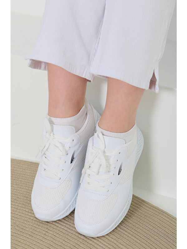 Kadın Beyaz Yüksek Taban Spor Ayakkabı - 27089 - Görsel 5