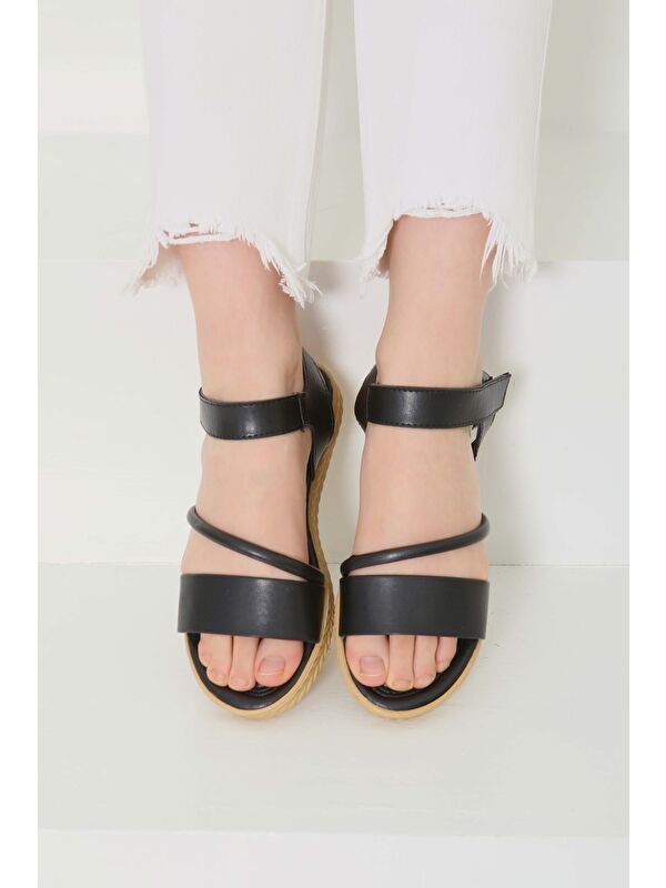 Kadın Siyah Çapraz Detaylı Sandalet - 27111 - Görsel 4