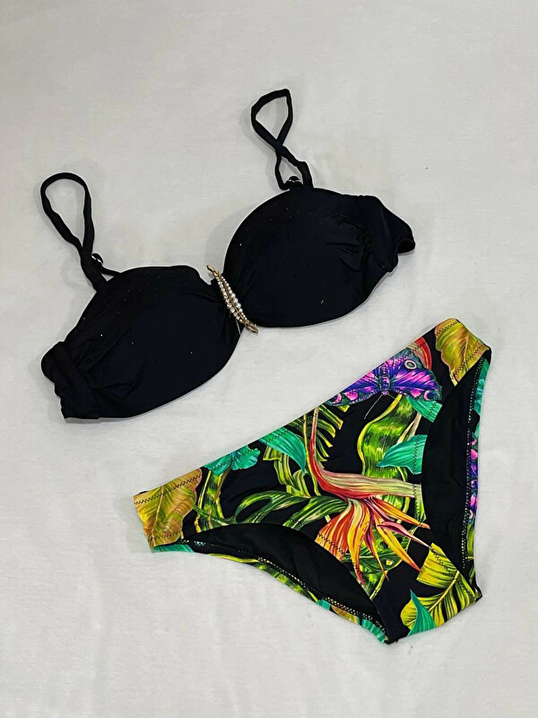 Hazelin Kadın Siyah Taş İşlemeli Toka Aksesuarlı Astarlı Bikini Takım HZL25S-LC208