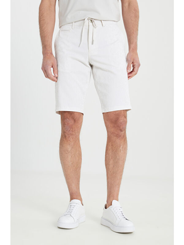 Altınyıldız Classics Erkek Ekru-Vizon Slim Fit Dar Kesim Yan Cepli Gofre Desenli Şort