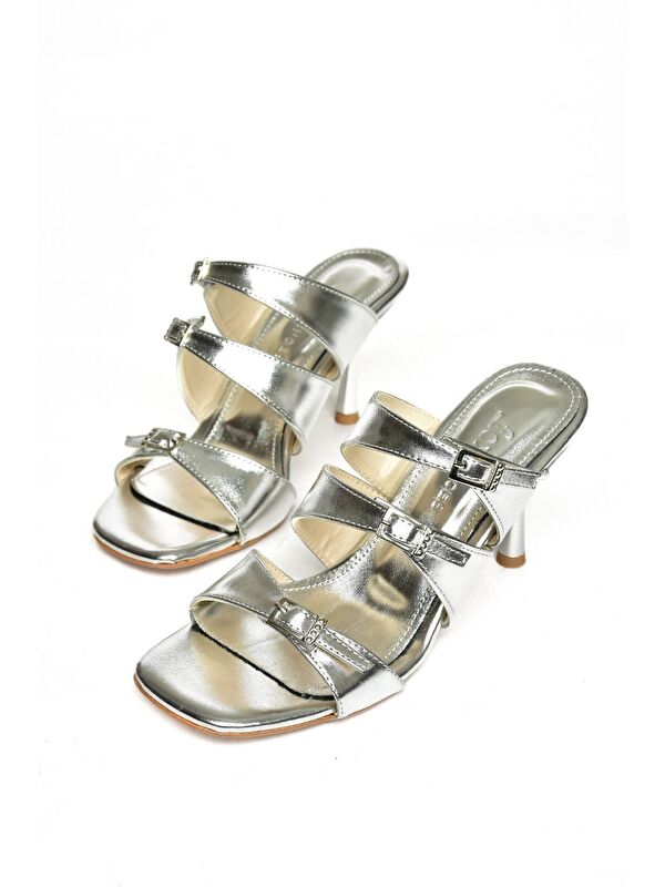 S5182004 Gümüş Kadın Topuklu Terlik - Görsel 5