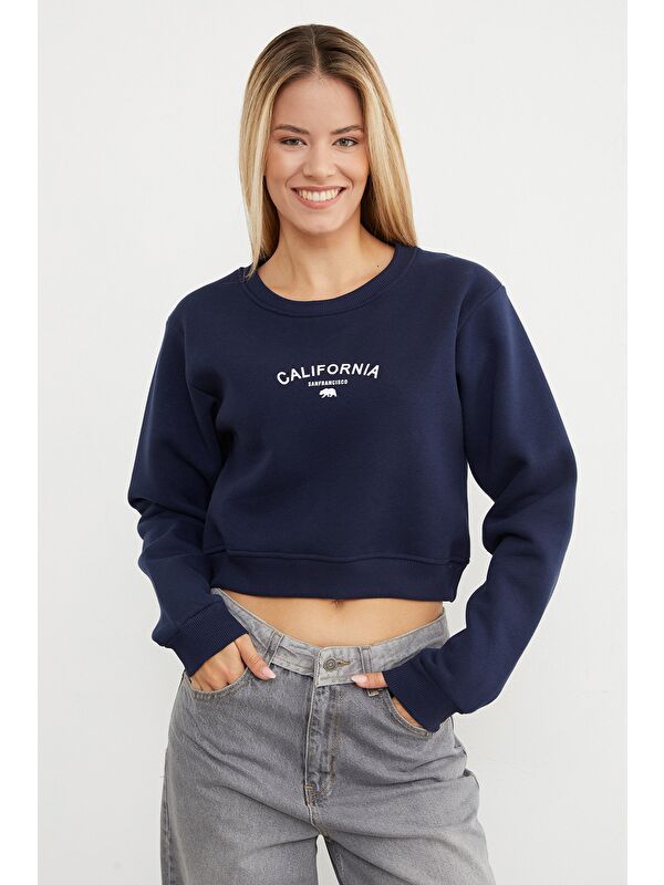 Fullamoda 3 İplik California Yazı Baskılı Crop Sweatshirt