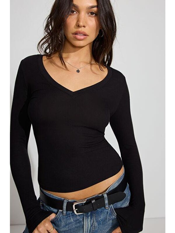Madmext Siyah V Yaka Uzun Kollu Kaşkorse Body Mg2192