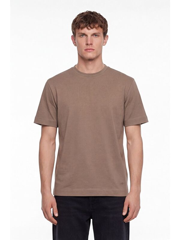 Sabri Özel Erkek Taba Normal Kesim Regular Fit %100 Pamuk Dokuma Bisiklet Yaka Basic T-Shirt