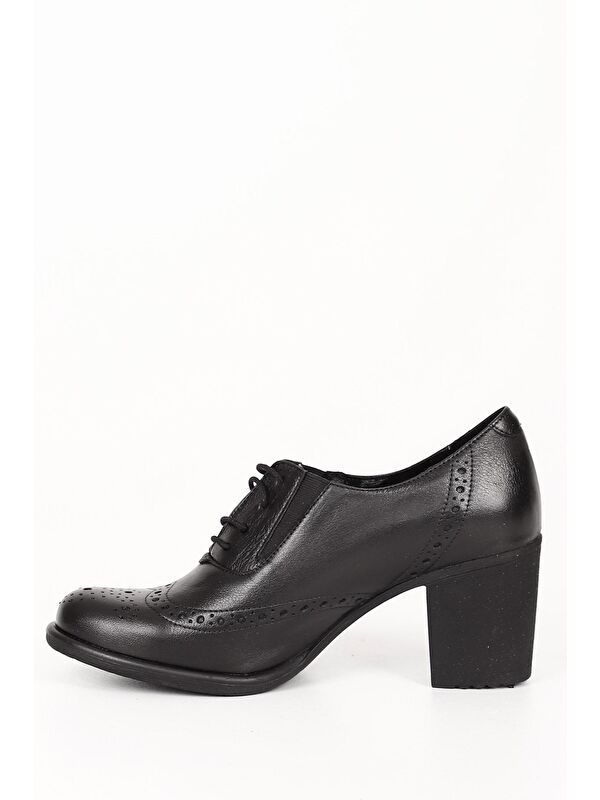 SİYAH Hakiki Deri Yuvarlak Burun Kalın Orta Topuklu Kauçuk Taban Bağcıklı Kadın Ayakkabı 24040 - Görsel 7