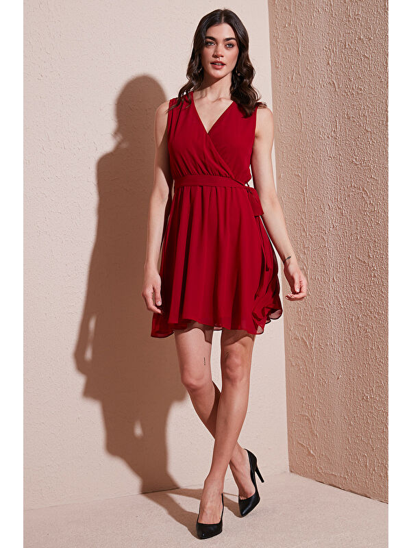 Lela Regular Fit Kruvaze Yaka Bağlama Detaylı Şifon Mini Boy Kadın Elbise 6789075