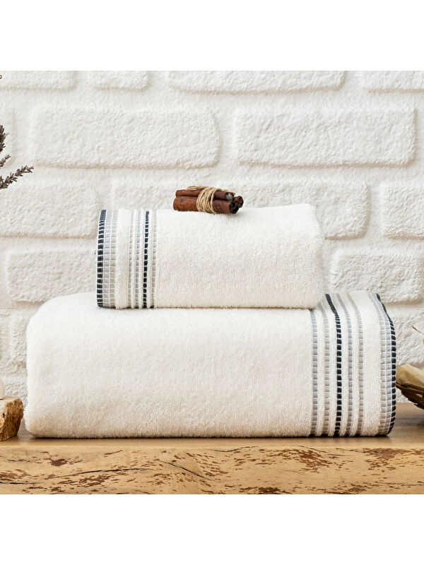 SCHAFER Home Rosy Armürlü Havlu 70x140 Cm-Krem