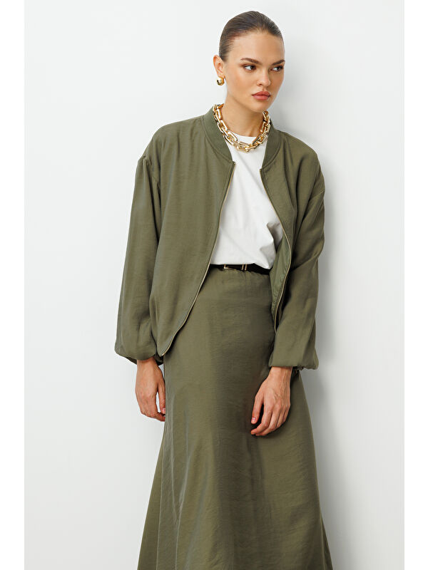 Mizalle Modal Karışımlı Haki Oversize Bomber Ceket