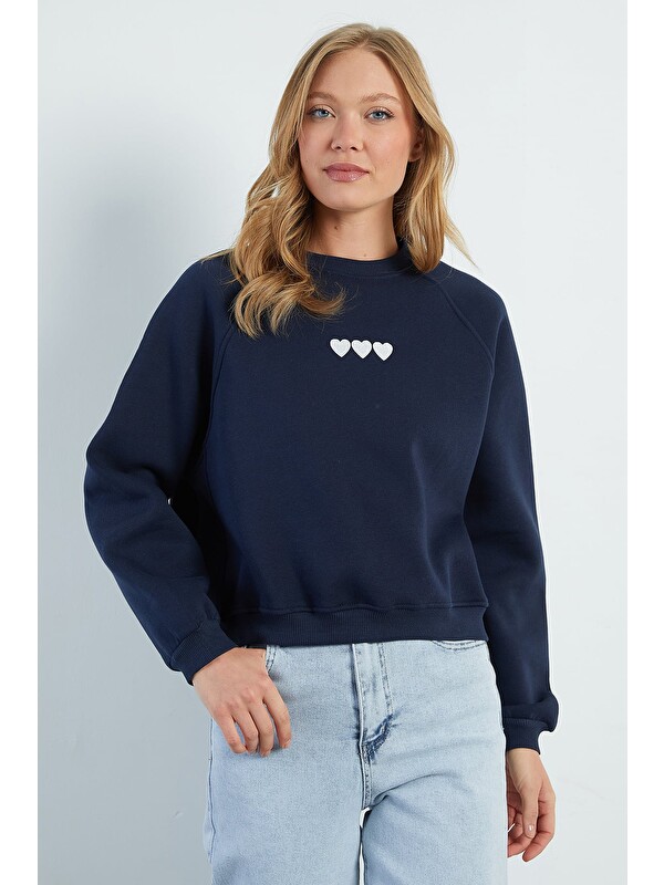 Fullamoda 3 İplik Kalp Nakışlı Oversize Sweatshirt