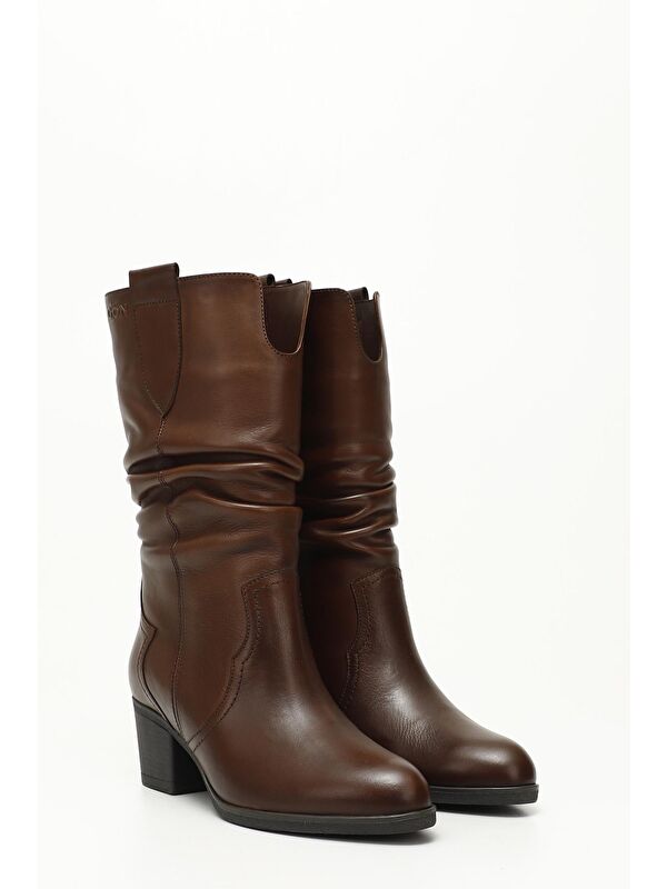 KOYU KAHVE Hakiki Deri Topuklu Körüklü Kadın Günlük Çizme 47531 - Görsel 3