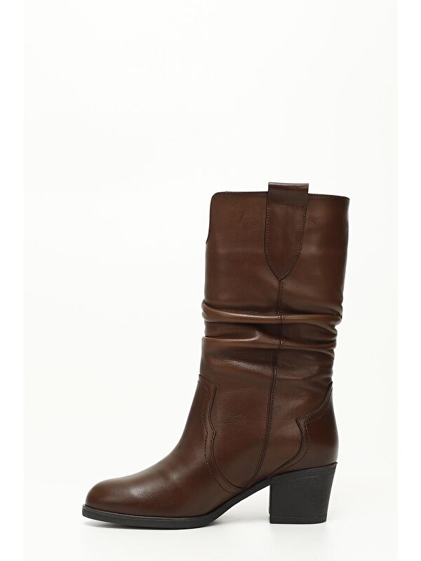 KOYU KAHVE Hakiki Deri Topuklu Körüklü Kadın Günlük Çizme 47531 - Görsel 4