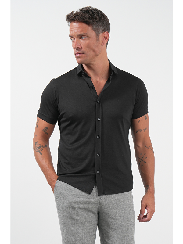 İMZA Siyah İtalyan Yaka Kısa Kol Cepsiz Slim Fit Pamuklu Gömlek 1004260158