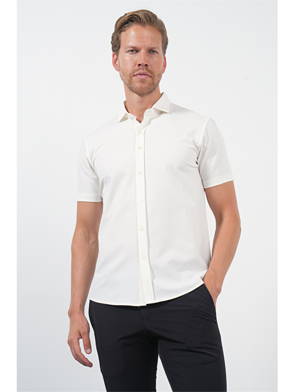 İMZA Beyaz İtalyan Yaka Kısa Kol Cepsiz Slim Fit Esnek Gömlek 1004260159