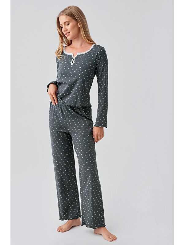 Artış Uzun Kollu Desenli Düğmeli Esnek Pamuklu Pijama Takım 18202