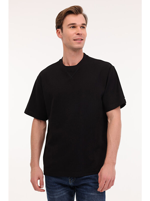Lumberjack ML NECK 11BS60 5FX Siyah Erkek Kısa Kol Tişört