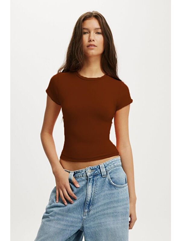Madmext Kahverengi Bisiklet Yaka Basic Kadın T-Shirt Mg2479