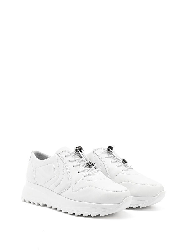 Gonderi(r) Beyaz Gonderi(r) Hakiki Deri Dolgu Taban Bağcıklı Kadın Sneaker