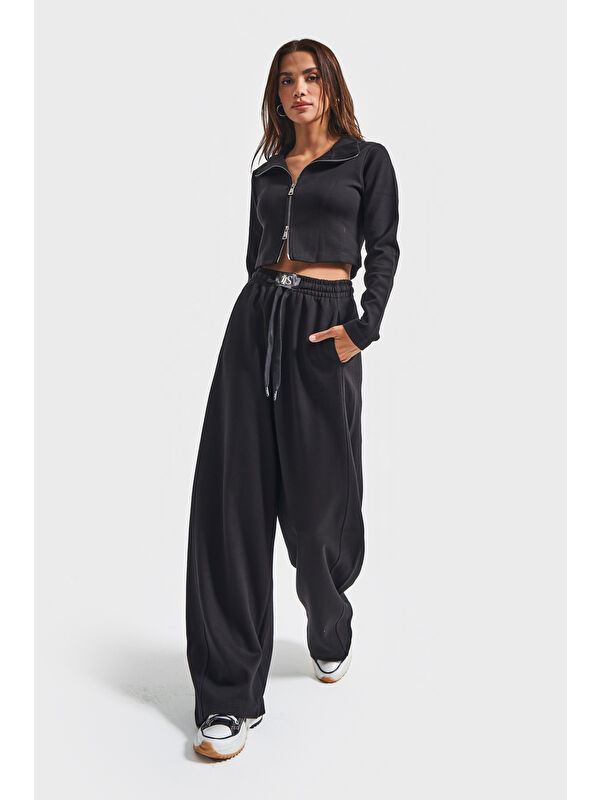 It's Basic Kadın Siyah Renk w5-1 Örme Kumaş Eşofman ve Fermuarlı Sweatshirt Alt Üst 2'li Kombin Takım