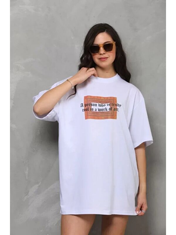 Jane's Unisex Bisiklet Yaka Baskılı Oversize T-Shirt - Beyaz