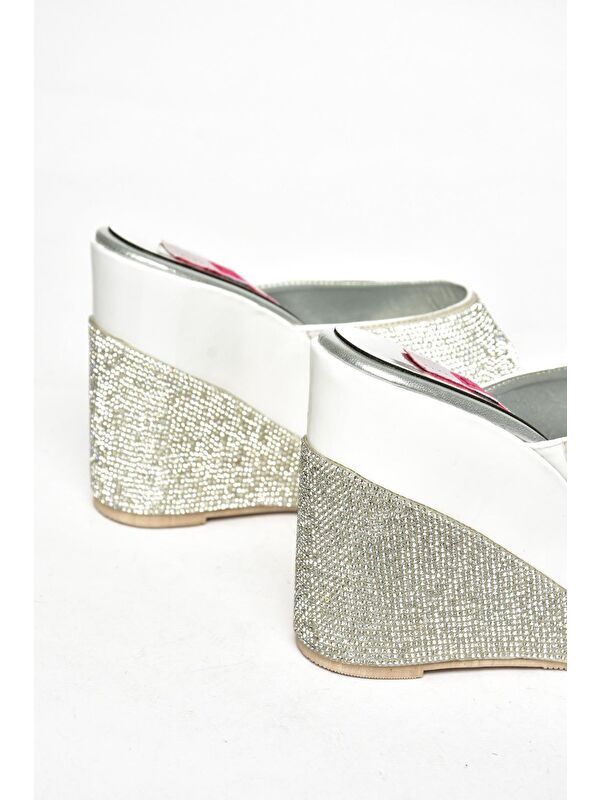 S8200063 Beyaz Kadın Terlik - Görsel 4